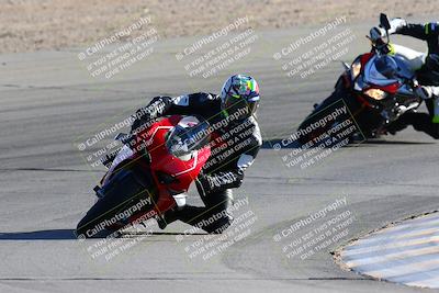 media/Jan-08-2022-SoCal Trackdays (Sat) [[1ec2777125]]/Turn 10 (2pm)/